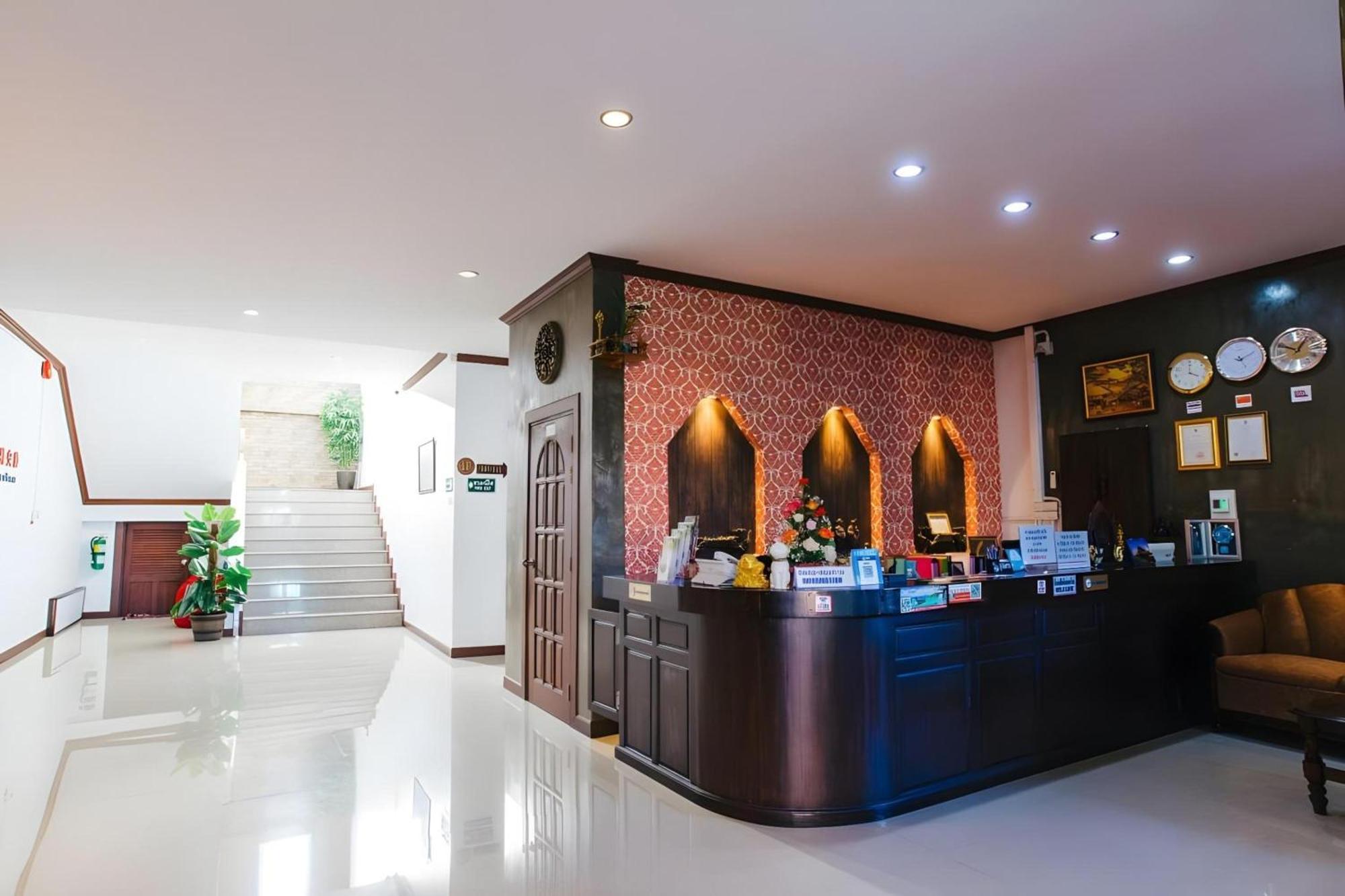 Capital O 727 Be One Resort Chiang Rai Exterior photo