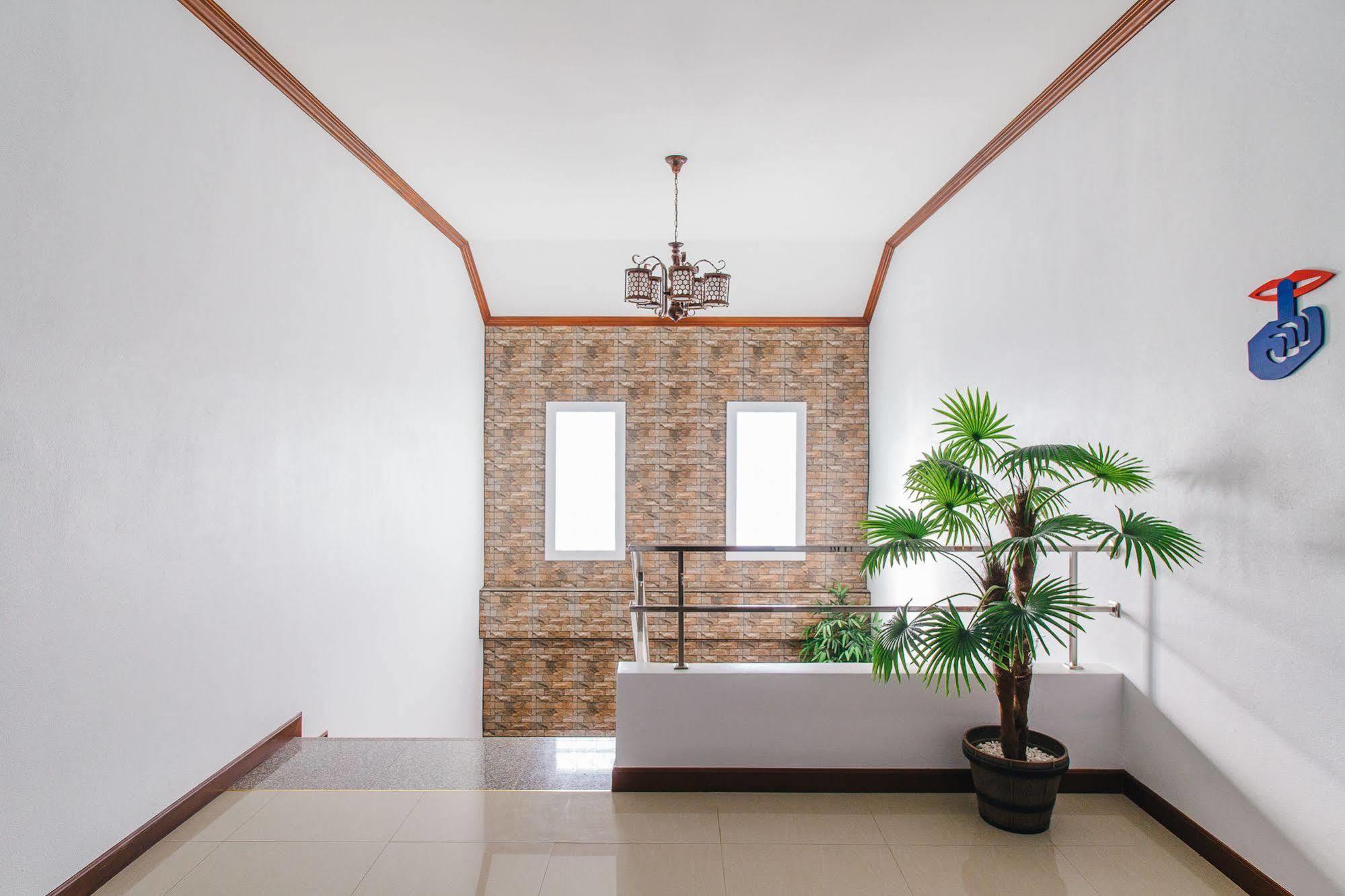 Capital O 727 Be One Resort Chiang Rai Exterior photo